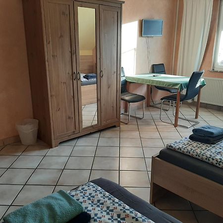 Haus Roseneck-Pension Am Stadtrand Borchen Номер фото